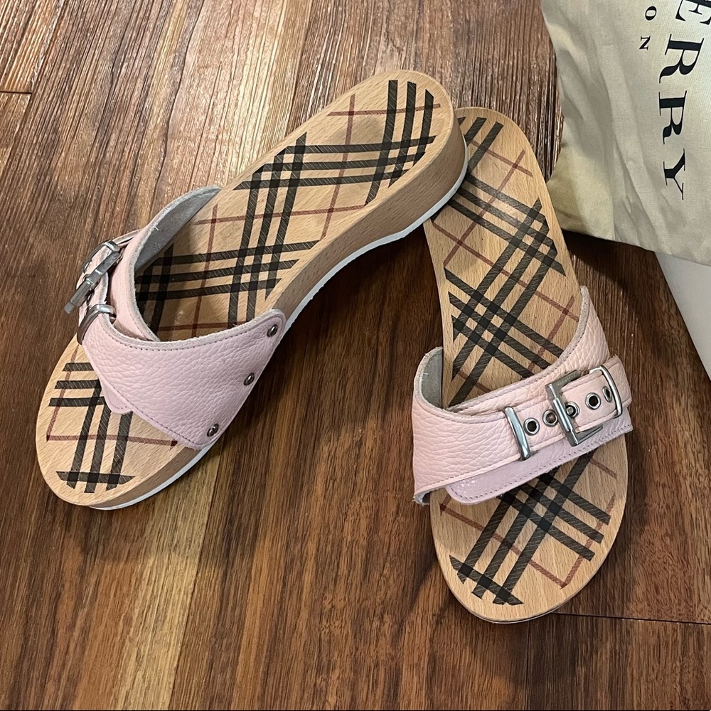 VINTAGE Burberry clog sandal